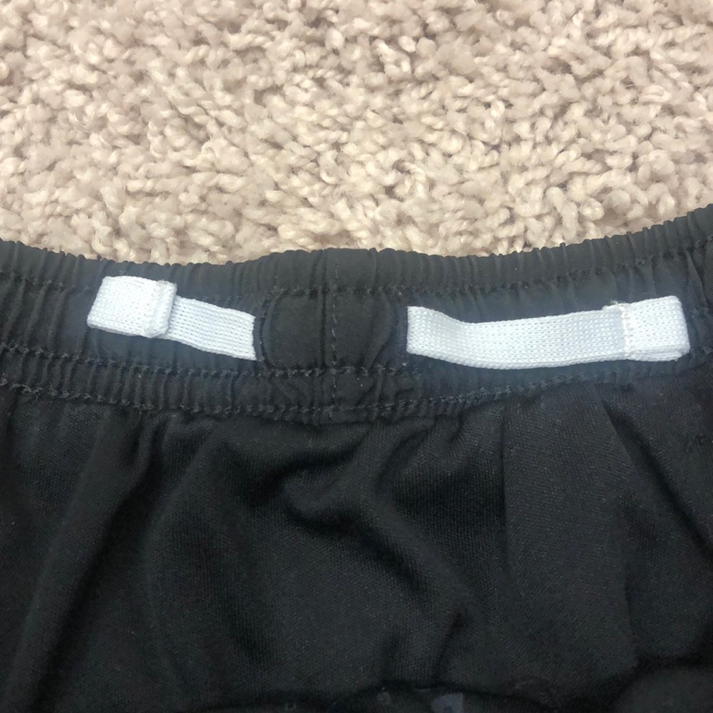 Nike Shorts - Picture 3 of 4